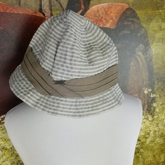 Outdoor Research Hat - Picture 3 of 3